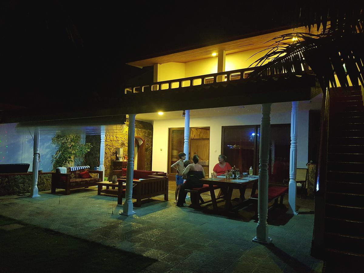 Tropical Beach House Hikkaduwa Luaran gambar